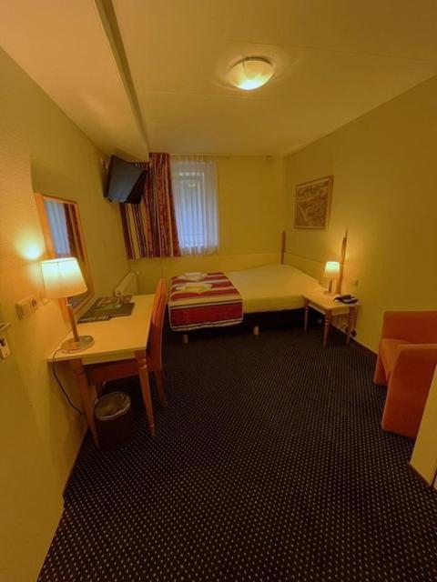 Boulevard Hotel Scheveningen Den Haag Bagian luar foto